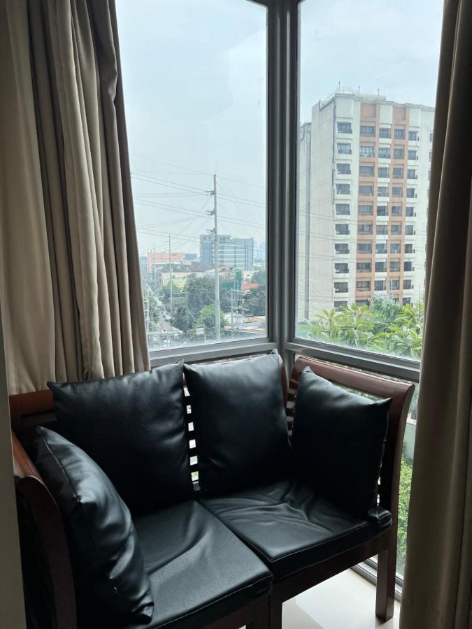 Aparthotel Manhattan Heights Tower D à Manille Extérieur photo